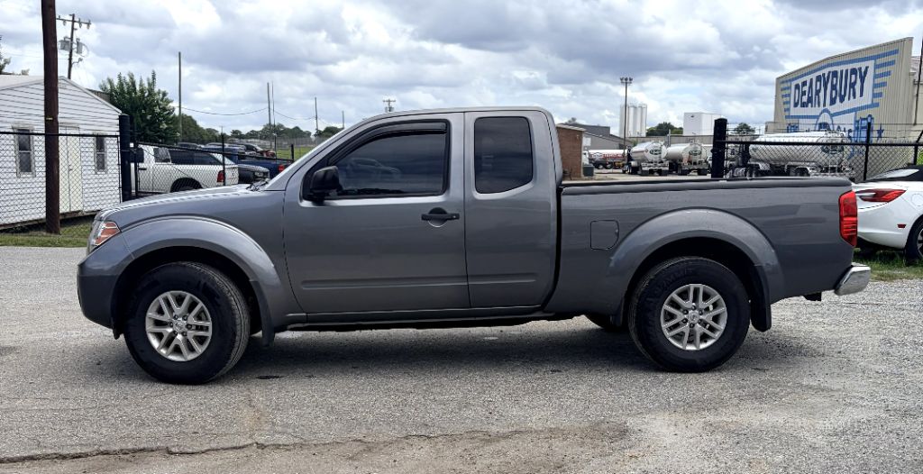 2020 Nissan Frontier SV - Photo 10